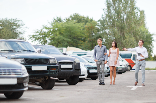 5 Major Advantages of Going to Used Car Sales